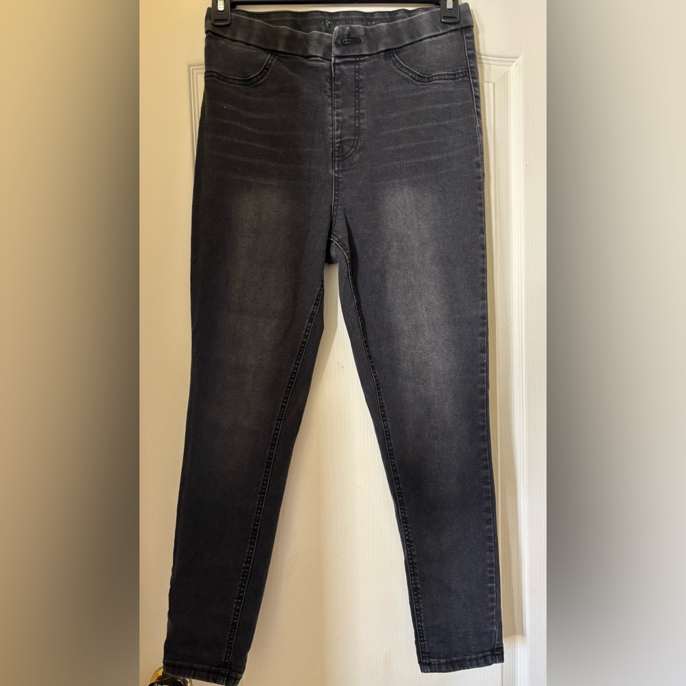 No Boundaries High Rise Black Skinny Jeans